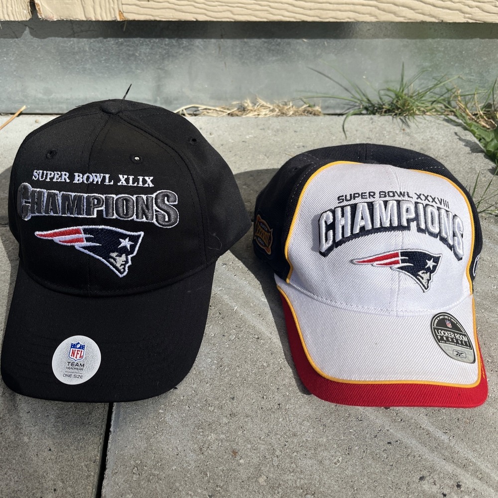 New England Patriots 2004 Super Bowl XXXVIII 38 Champions Reebok 2 Lot